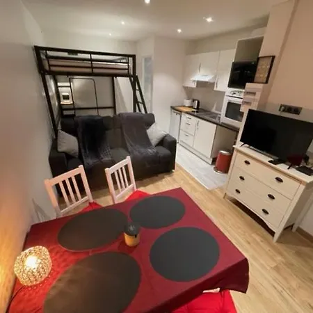 Studio Proche De Geneve . Appartement *